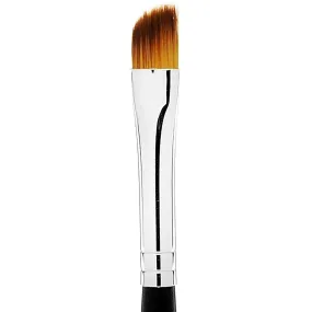 #31 Invincible Eyeliner Brush